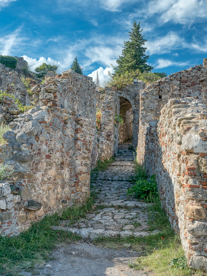 Mystras, Narrow Street