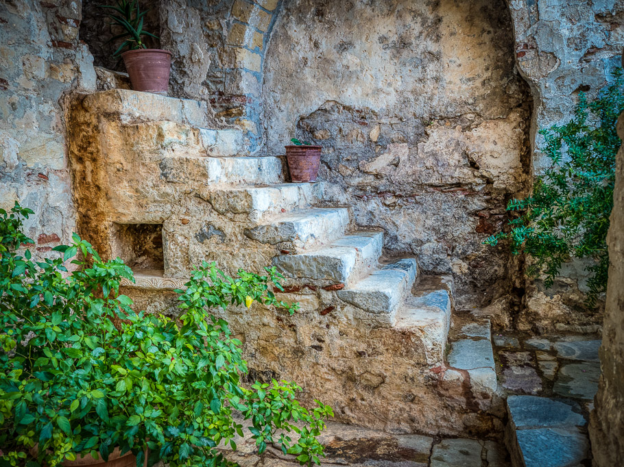 Mystras, Stairway to Somewhere
