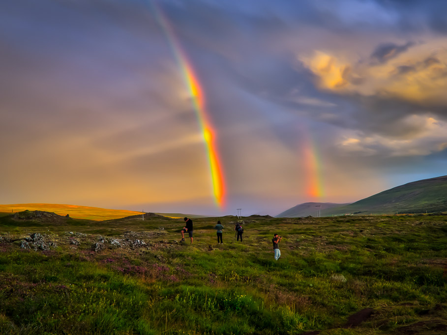 Rainbow at Goðafoss